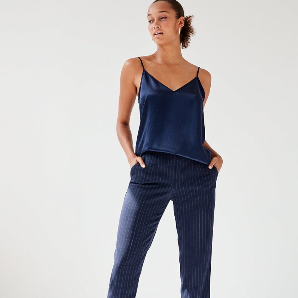 LIKE NEW Aritzia Babaton Camisole